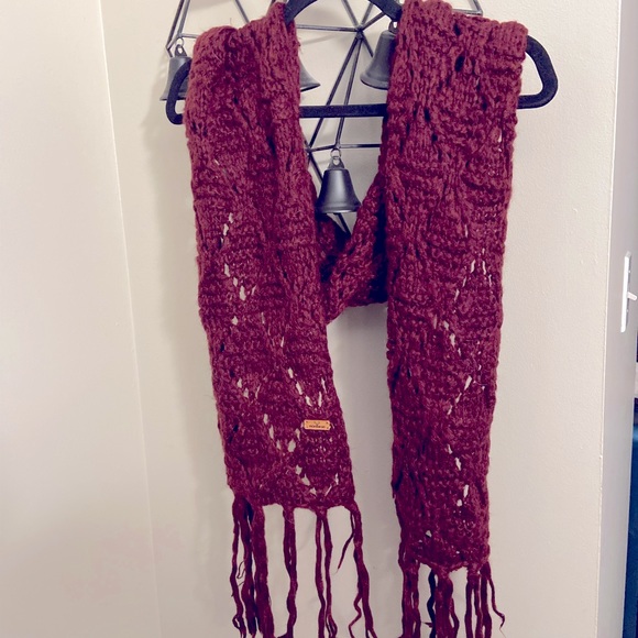 (4/$14) Nordbron | Burgundy Knit Winter Scarf🧣 - Picture 3 of 3